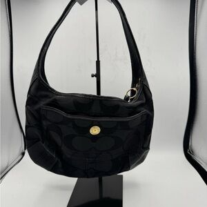 COACH SIGNATURE HOBO JACQUARD Black And Leather PURSE BAG K0732-11600